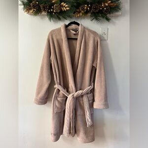 Liz Claiborne Plush Cream Robe